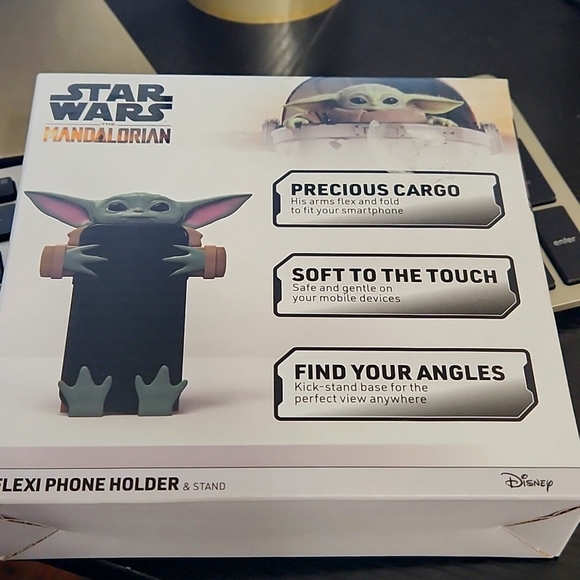 Star was phone holder - Picture 1 of 2